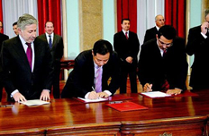 大力推進國際化 收購葡萄牙國家能源網公司