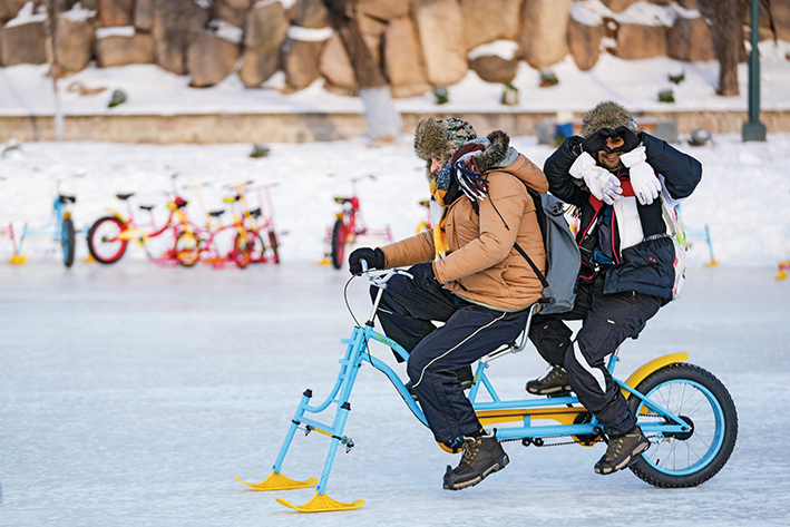 中國冰雪：“冷經(jīng)濟”闖進新賽道