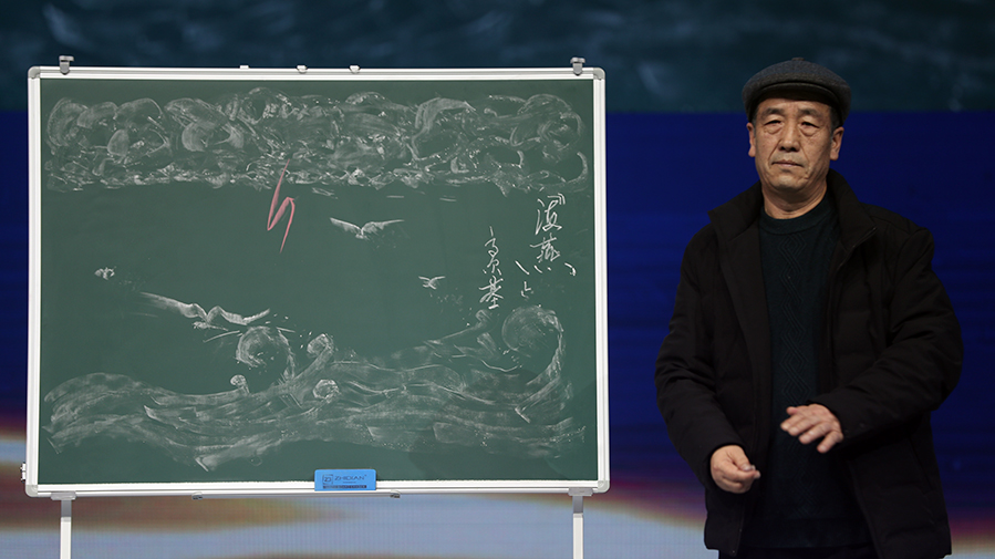 &ldquo;粉筆畫老師&rdquo;張舉文現場作畫