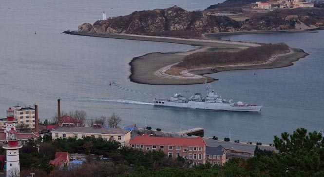 贊！網友俯拍解放軍旅順軍港