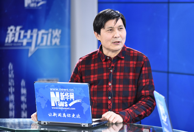 《凈潔乾坤》整個(gè)畫面以雪景為背景，表現(xiàn)的是東北大興安嶺那一帶的民族風(fēng)情。這個(gè)畫的境界是指洗刷污濁，洗刷人間那些烏煙瘴氣的丑惡東西，意義深刻。