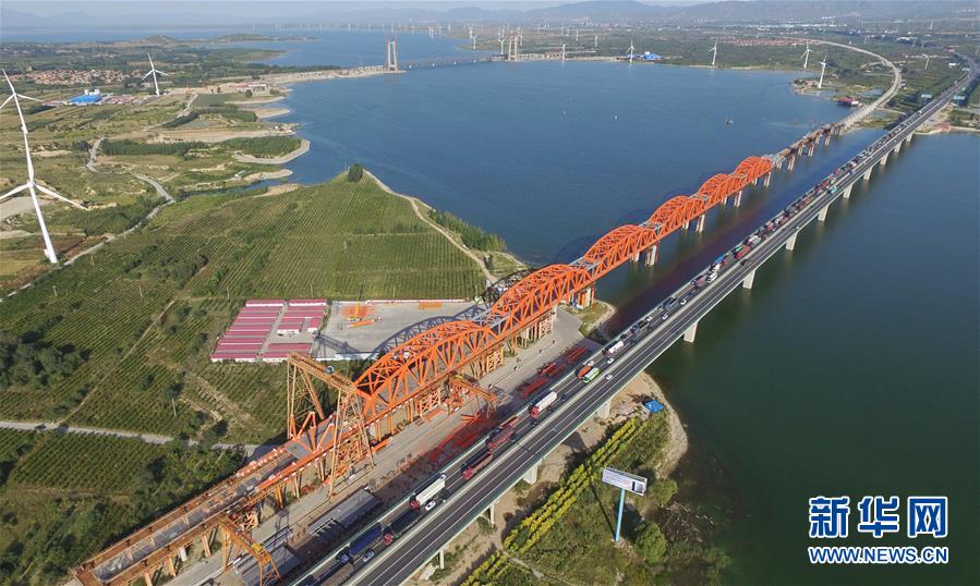 (新華全媒頭條·圖文互動(dòng))(4)長(zhǎng)風(fēng)破浪會(huì)有時(shí)——探尋中國(guó)經(jīng)濟(jì)的底氣