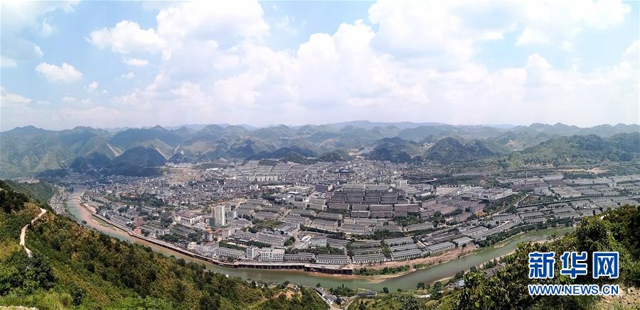 (新華全媒頭條·“改革開放40年”變遷走筆·圖文互動(dòng))(2)喚醒的力量——改革開放40年變遷系列述評(píng)經(jīng)濟(jì)篇