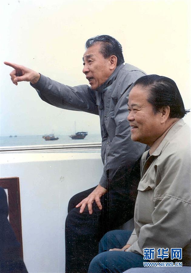 (新華全媒頭條·圖文互動)(3)在時代大潮中書寫時代傳奇——致敬百名改革先鋒