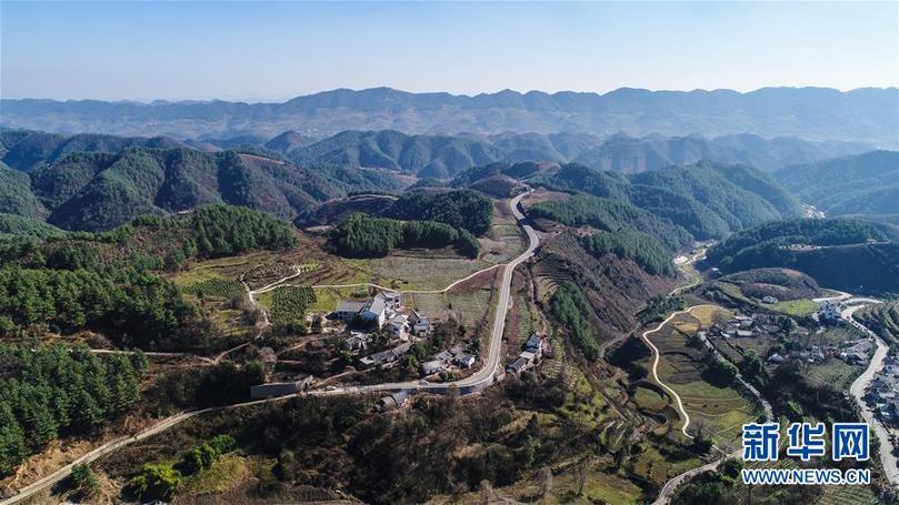 （新華全媒頭條&middot;圖文互動）（7）山鄉(xiāng)巨變&mdash;&mdash;來自貴州扶貧一線的報(bào)告