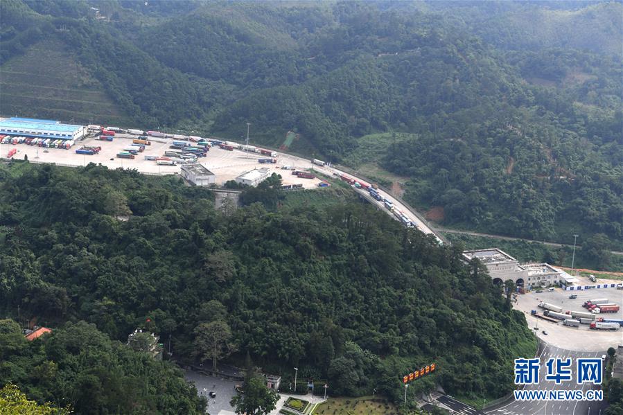 （兩會前夕看落實&middot;圖文互動）（4）開放合作走活發展&ldquo;新棋局&rdquo;－－廣西落實習近平總書記全國兩會重要講話精神紀實