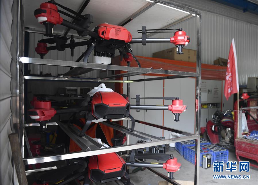 （在習(xí)近平新時(shí)代中國特色社會主義思想指引下&mdash;&mdash;新時(shí)代新作為新篇章&middot;圖文互動）（3）吉林萬昌現(xiàn)代農(nóng)業(yè)發(fā)展先導(dǎo)區(qū)&ldquo;三變&rdquo; 