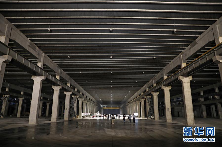 (壯麗70年·奮斗新時(shí)代——共和國發(fā)展成就巡禮·圖文互動(dòng))(8)共和國“工業(yè)長子”遼寧:遼海潮涌逐浪高