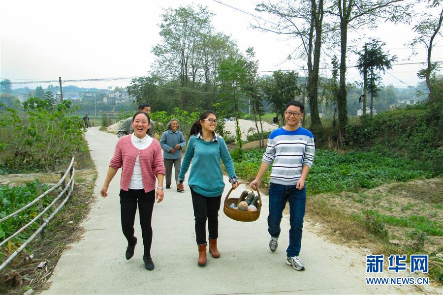 (新華全媒頭條·時代先鋒·圖文互動)(1)換得秋實一夏花——追記基層青年紀檢監察干部李夏