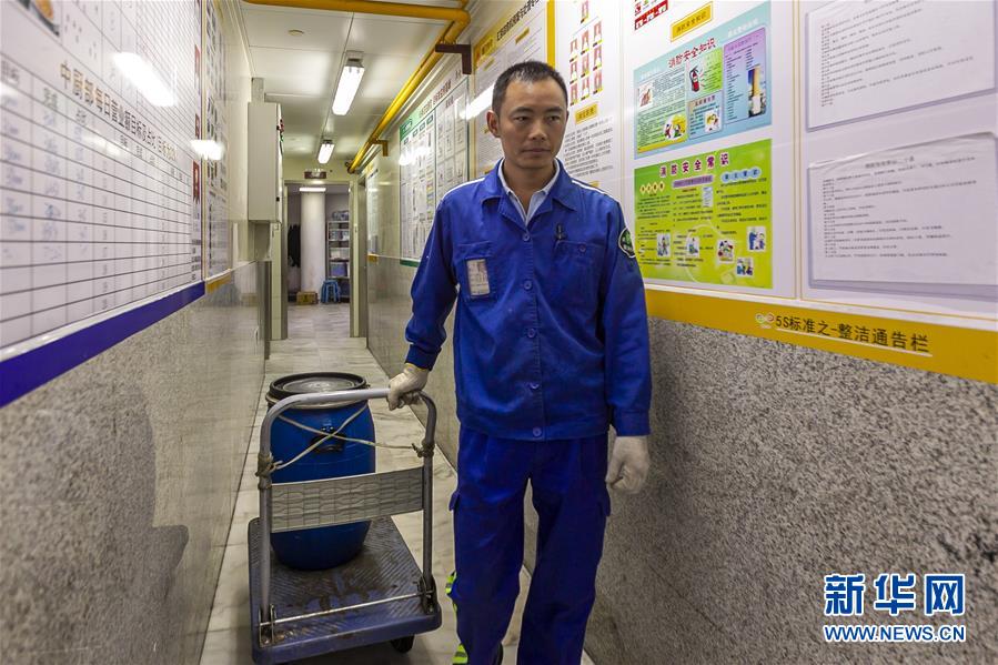 （新華全媒頭條&middot;圖文互動）（2）上海：&ldquo;三只桶&rdquo;里看變化