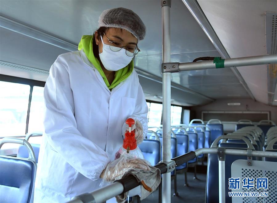 （聚焦疫情防控&middot;圖文互動）（7）北京節后首個工作日：交通秩序井然 市場供應穩定