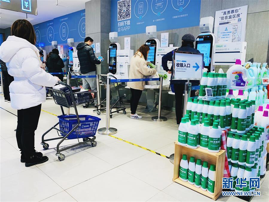 (圖文互動)(2)吃粉擼串,商圈“打卡”,動車出廠——湖南“標簽”復蘇記