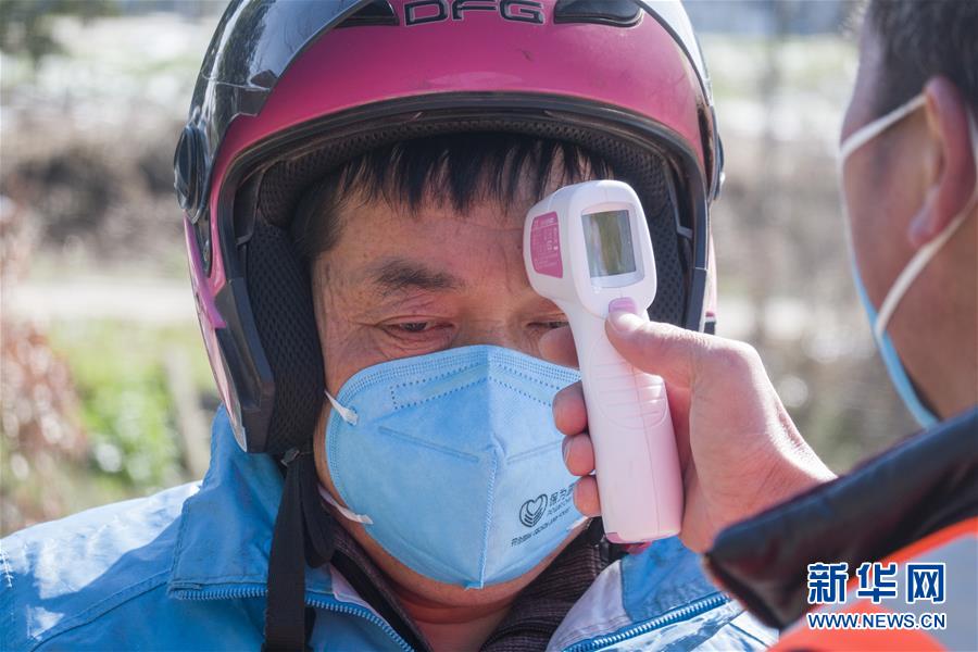 （圖文互動）（2）超三分之一村（社區(qū)）&ldquo;無疫情&rdquo;，武漢所轄這個區(qū)是怎么做到的？