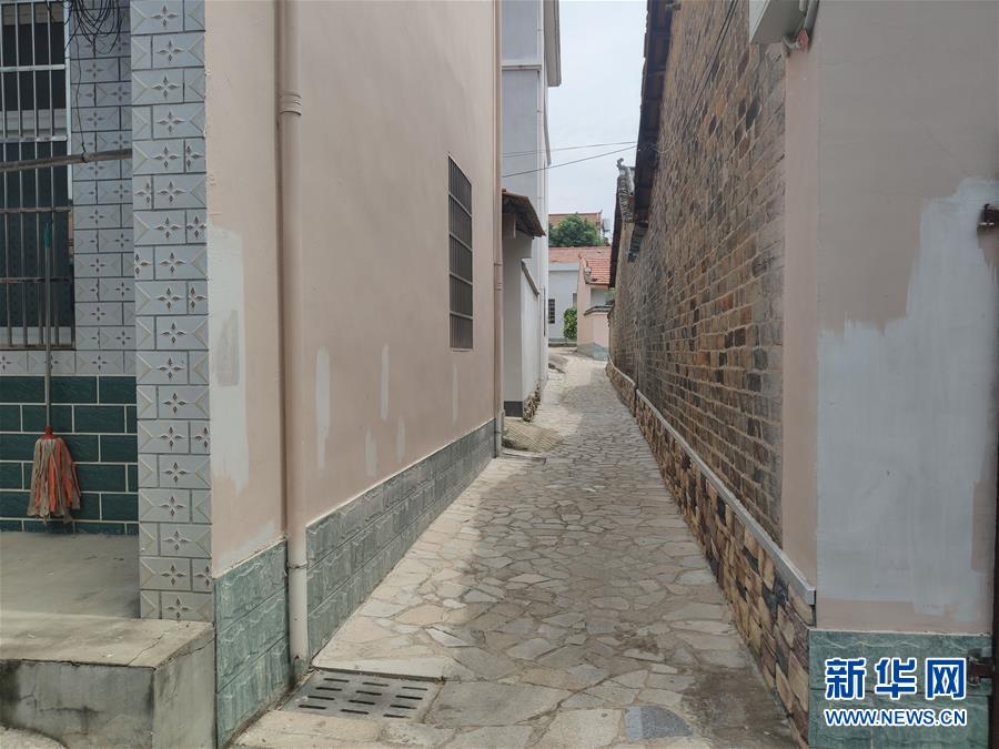 （總書記推動的改革身邊事&middot;基層治理改革篇&middot;圖文互動）（3）特寫：&ldquo;銅墻鐵壁&rdquo;是怎樣煉成的？&mdash;&mdash;小村戰(zhàn)&ldquo;疫&rdquo;折射基層治理密碼