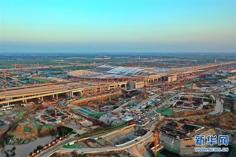 （新華全媒頭條&middot;圖文互動）（14）&ldquo;1毫米&rdquo;之內的智慧與引領&mdash;&mdash;寫在智能高鐵京雄城際全線軌道貫通之際