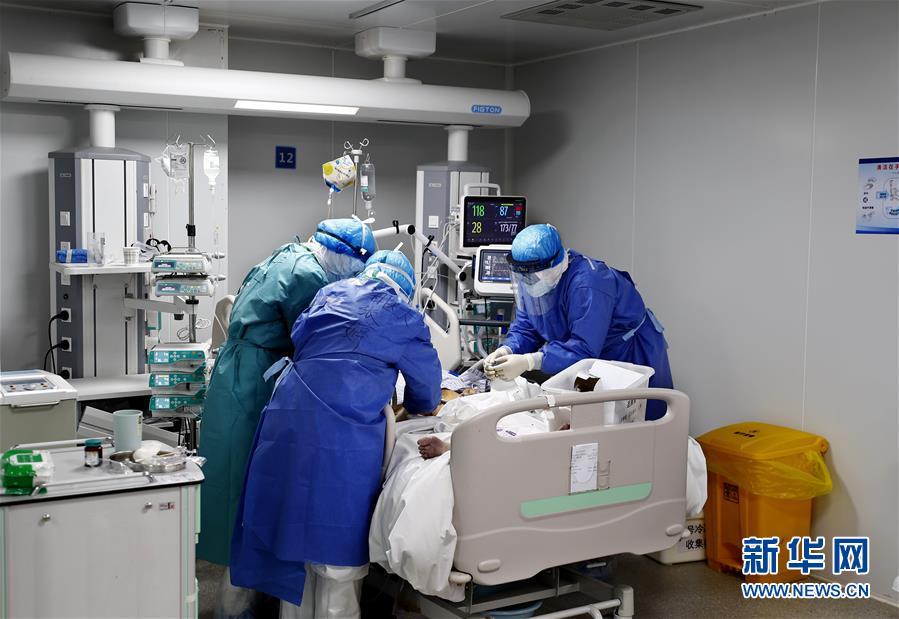 （抗疫一線醫務人員英雄群體&middot;圖文互動）（11）人民軍醫的赤誠守望&mdash;&mdash;軍隊支援湖北醫療隊抗擊新冠肺炎疫情記事