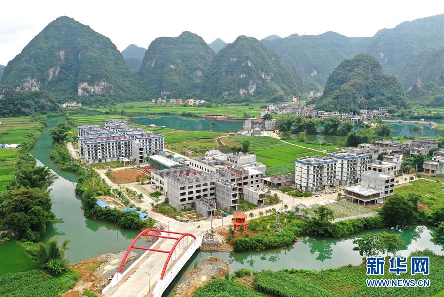 （新華全媒頭條&middot;圖文互動）（7）決戰千山萬弄間&mdash;&mdash;廣西&ldquo;極貧角落&rdquo;最后攻堅記