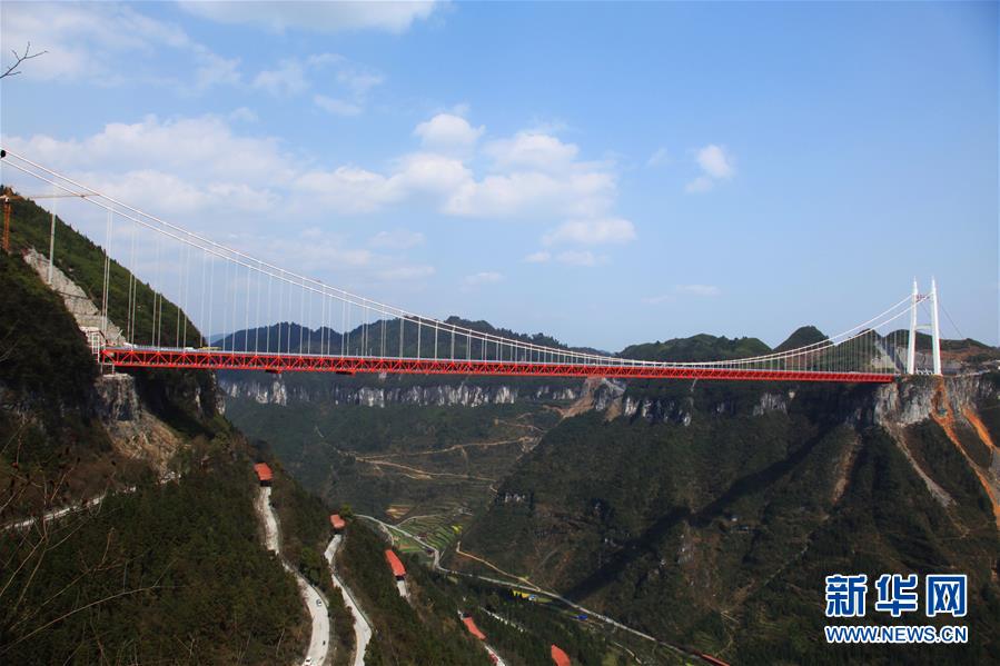 （壯麗70年&middot;奮斗新時代）（9）我們走在大路上