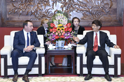 孟建柱會(huì)見(jiàn)白俄羅斯總統(tǒng)辦公廳副主任斯諾普科夫