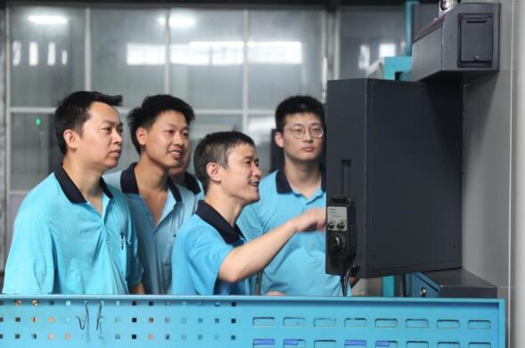 平凡的崗位，不平凡的業(yè)績(jī)！&mdash;&mdash;習(xí)近平總書(shū)記重要講話激勵(lì)各行各業(yè)勞動(dòng)者建功新時(shí)代