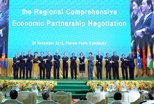 溫家寶出席&ldquo;區域全面經濟伙伴關系&rdquo;談判啟動儀式