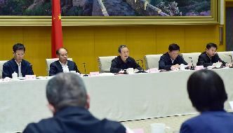 馬凱出席貫徹落實(shí)全面治理拖欠農(nóng)民工工資問(wèn)題的意見電視電話會(huì)議并講話