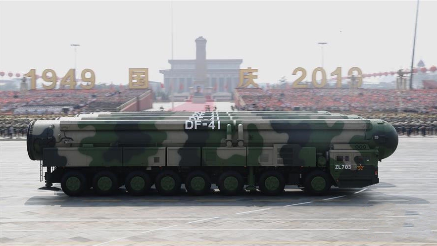 300秒回顧國慶70周年大閱兵！東風-41、殲-20震撼亮相