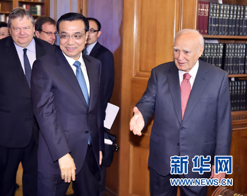 6月20日，國務(wù)院總理李克強(qiáng)在雅典總統(tǒng)府會(huì)見希臘總統(tǒng)帕普利亞斯。新華社記者 李濤 攝