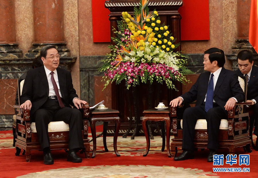 12月25日至27日,中共中央政治局常委、全國政協主席俞正聲對越南進行正式訪問。這是12月26日,俞正聲在河內會見越南國家主席張晉創。 新華社記者劉建生攝 12月25日至27日,中共中央政治局常委、全國政協主席俞正聲對越南進行正式訪問。這是12月26日,俞正聲在河內會見越南國家主席張晉創。 新華社記者劉建生攝