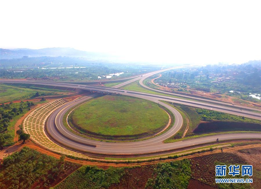 （新華全媒頭條&middot;&ldquo;一帶一路&rdquo;高峰論壇&middot;圖文互動(dòng)）（5）&ldquo;登高賦新詩&rdquo;&mdash;&mdash;寫在第二屆&ldquo;一帶一路&rdquo;國(guó)際合作高峰論壇閉幕之際