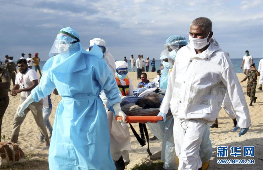 (國際)(4)一艘油輪在斯里蘭卡東部海域著火 一名船員死亡